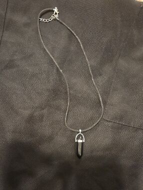 Source Unknown Black Crystal Pendant Necklace with Silver Bail